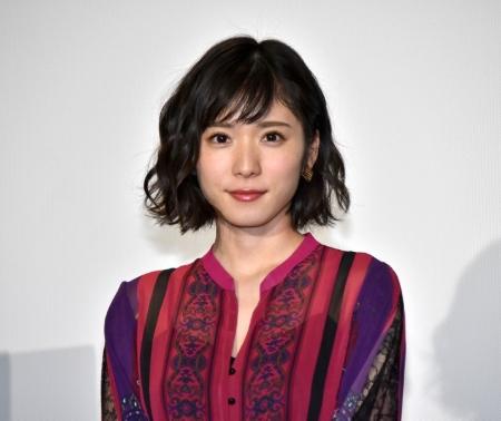 松岡茉優、30歳の誕生日に祝福される！結婚と妊娠のダブルハッピーな瞬間